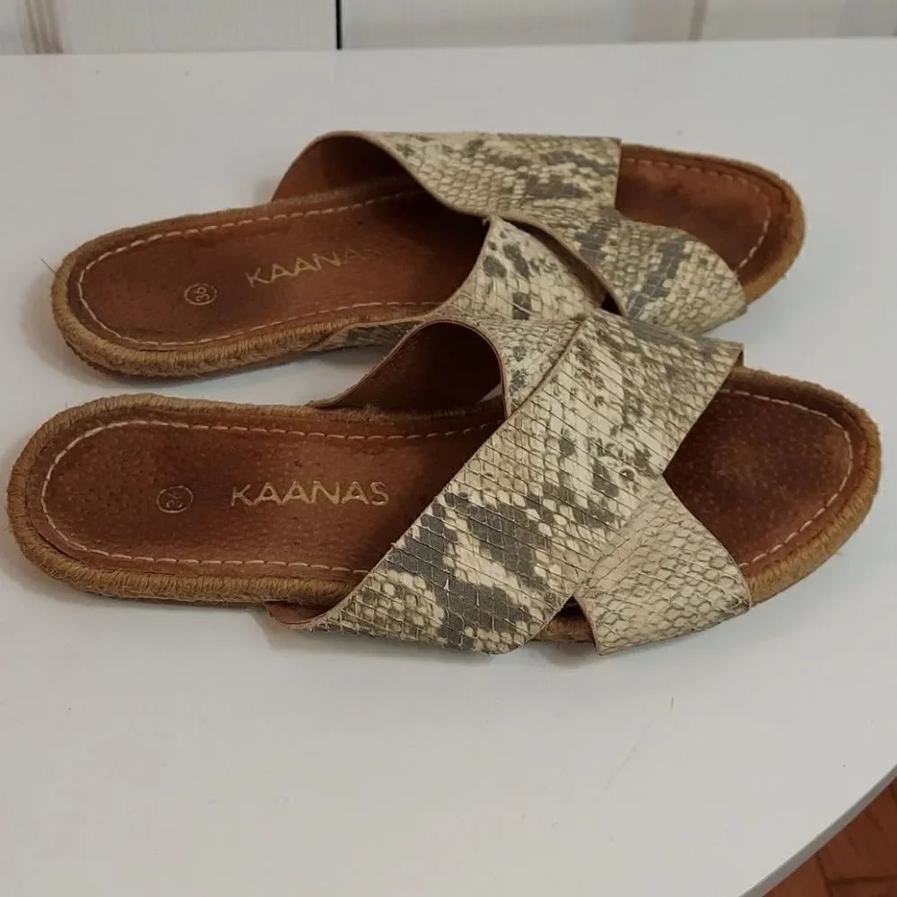 KAANAS Guajira Crossover Python Snakeskin Sandals - Picture 4 of 9